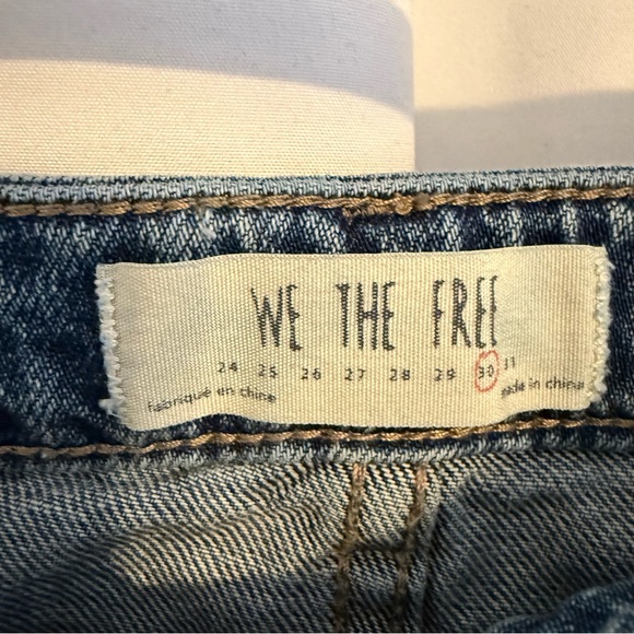Free People We The Free Denim Mini Skirt Zip Front Raw Hem Women’s 30 - Picture 2 of 9